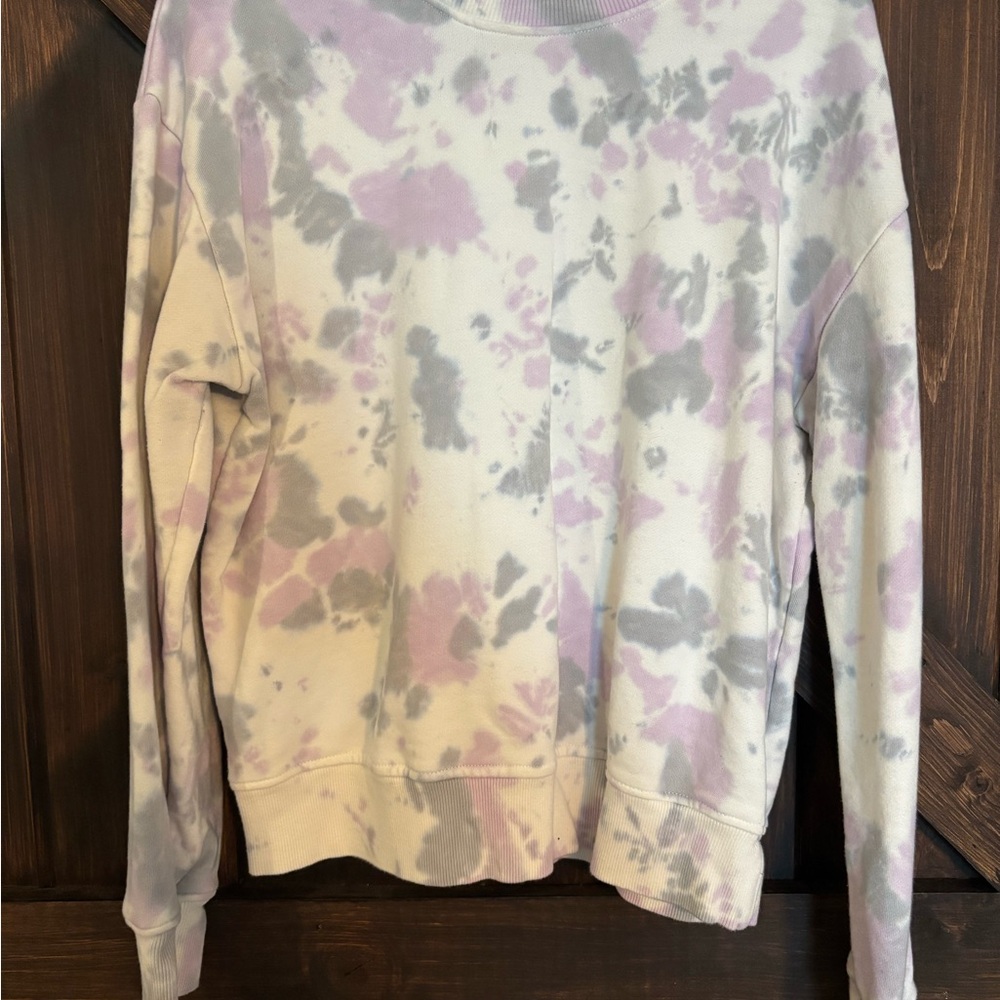 Time and Tru Purple and Gray Tie-Dye Top